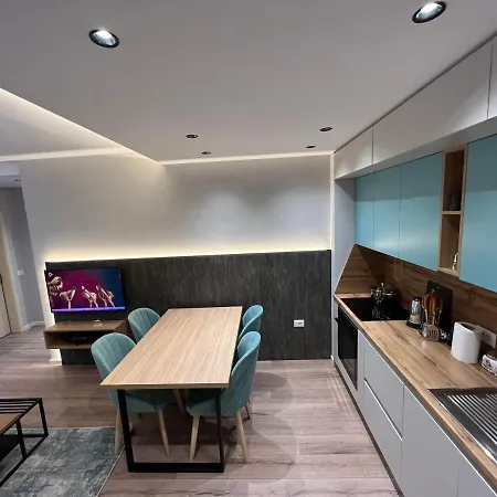 Erg 아파트 티라나